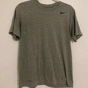 Nike Dry-fit Medium